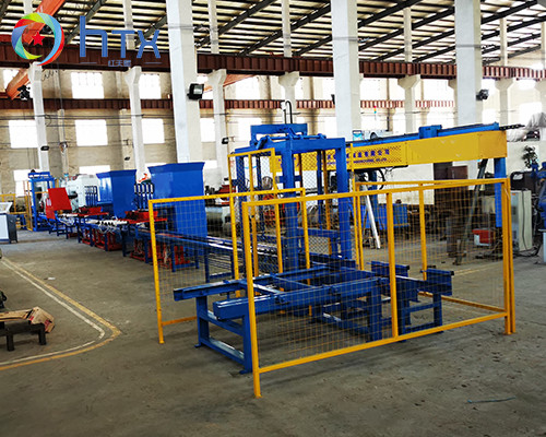 Wet Cast Beton Dosering System Voor Kerb Stone Manufacturing Machine