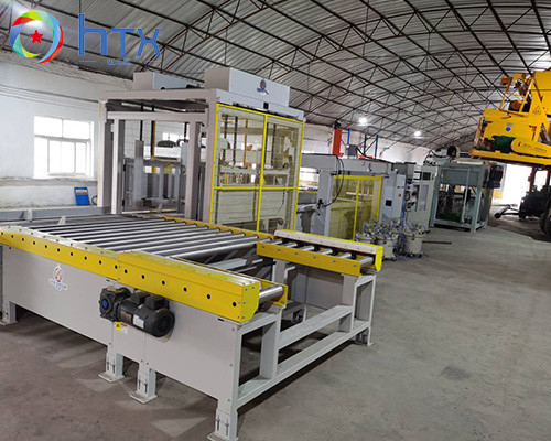 Multifunctionele en arbeidsbesparende doseringsmachine voor kunststeenproductielijn